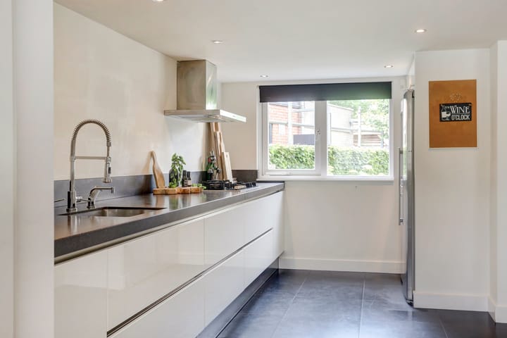 Foto 19 van van Dethstraat 14