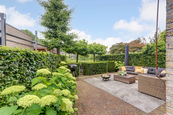 Foto 54 van van Dethstraat 14