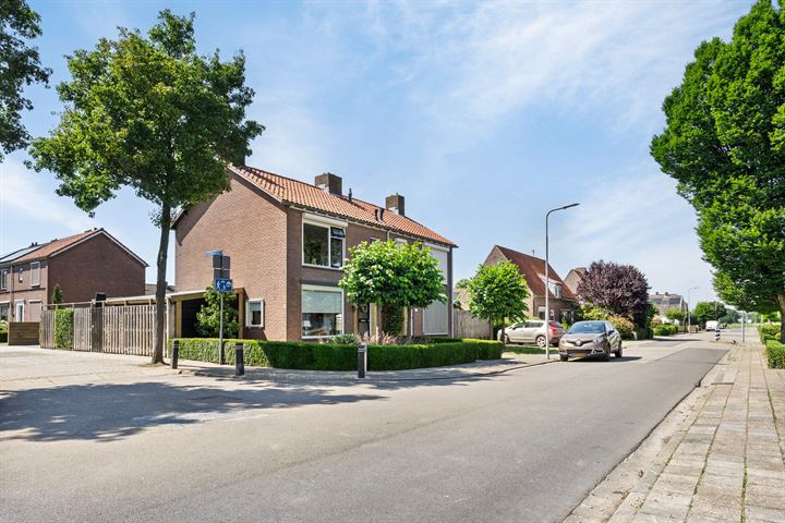 Bekijk foto 31 van Dorpsstraat 47