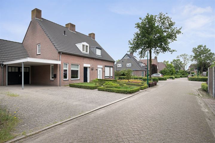 Bekijk foto 18 van Prins van Luikstraat 83