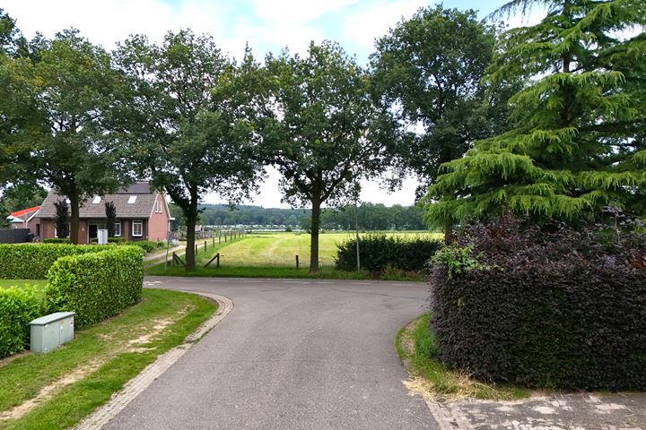 View photo 66 of Kampweg 10