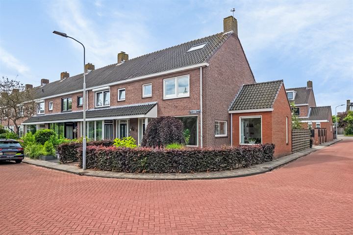 Bekijk foto 5 van Thijssenstraat 2