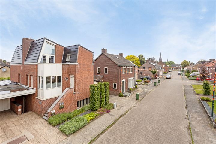 Bekijk foto 3 van Dorpsstraat 38