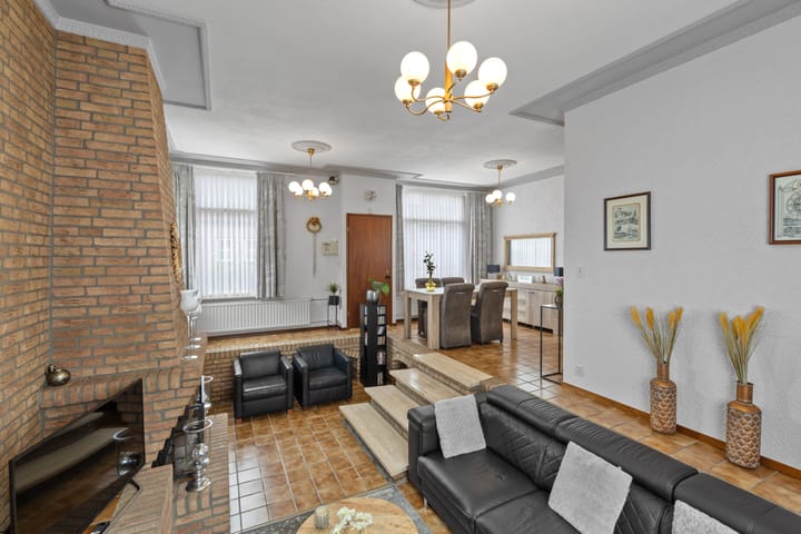 Foto 6 van Onze Lieve Vrouwestraat 100