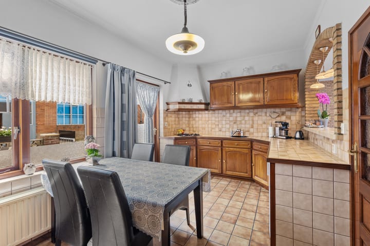 Foto 9 van Onze Lieve Vrouwestraat 100