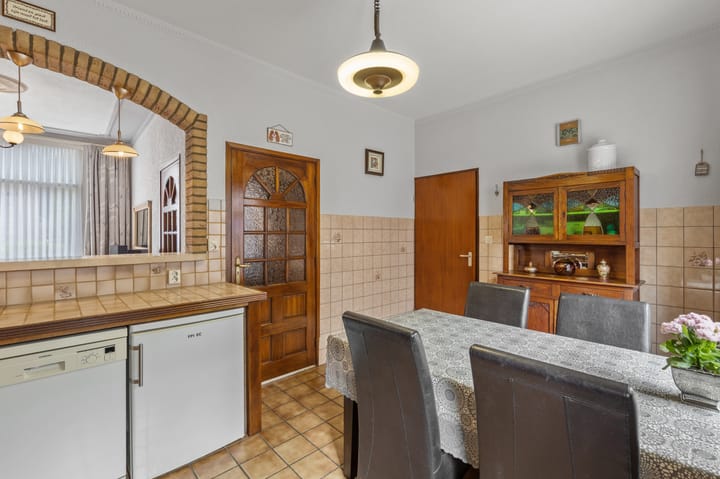 Foto 12 van Onze Lieve Vrouwestraat 100