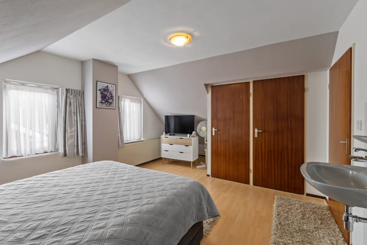 Foto 24 van Onze Lieve Vrouwestraat 100