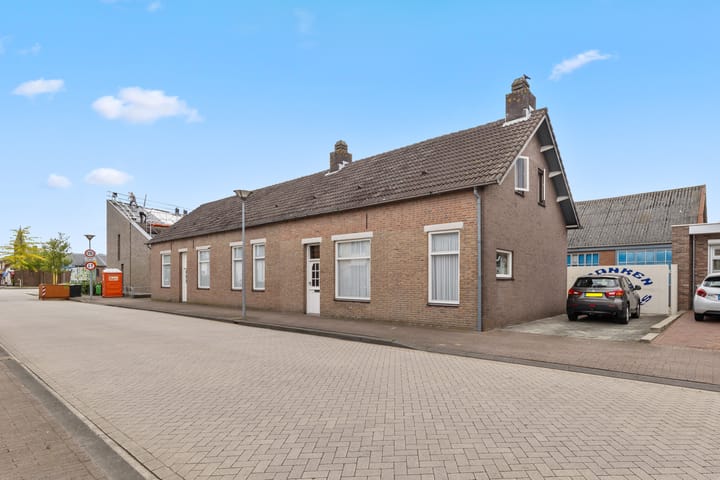 Foto 54 van Onze Lieve Vrouwestraat 100