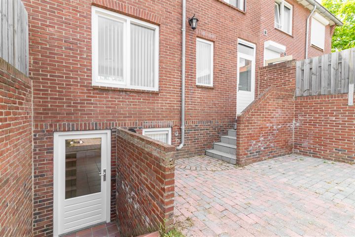 Bekijk foto 31 van Prins Bernhardstraat 37