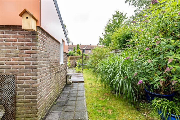 Bekijk foto 37 van Mesdagstraat 65