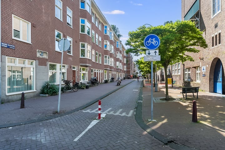 Bekijk foto 34 van Nieuwe Batavierstraat 5-1