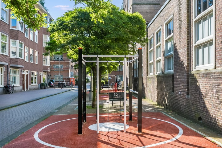 Bekijk foto 35 van Nieuwe Batavierstraat 5-1