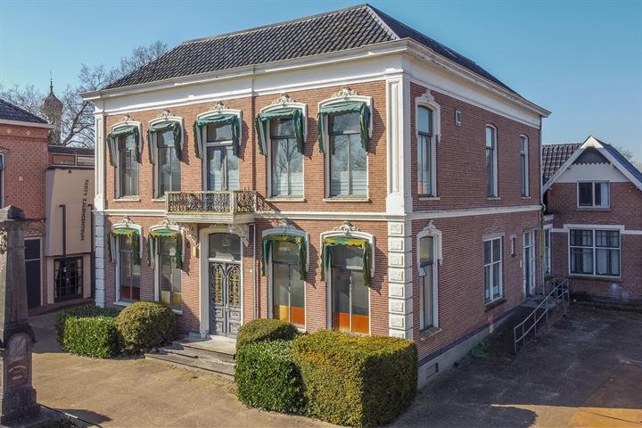 Bekijk foto 1 van Raadhuisstraat 16-A