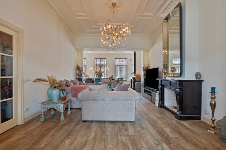 Foto 8 van Madoerastraat 18-A