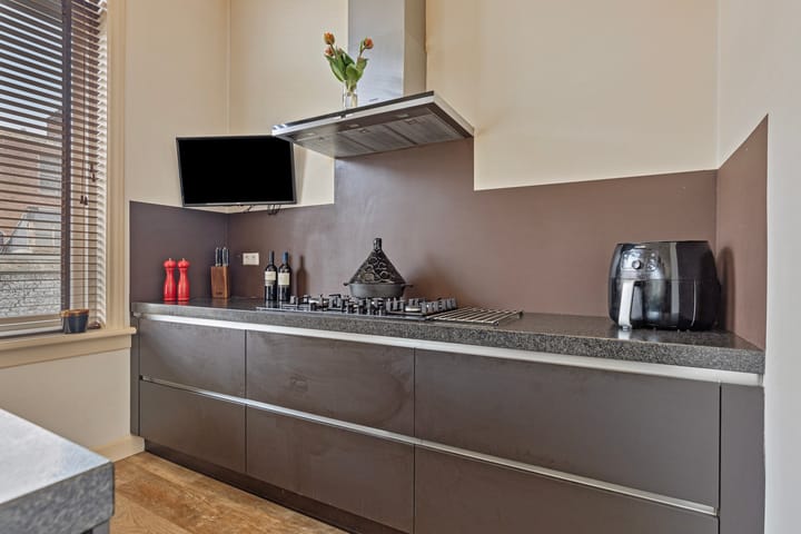 Foto 11 van Madoerastraat 18-A