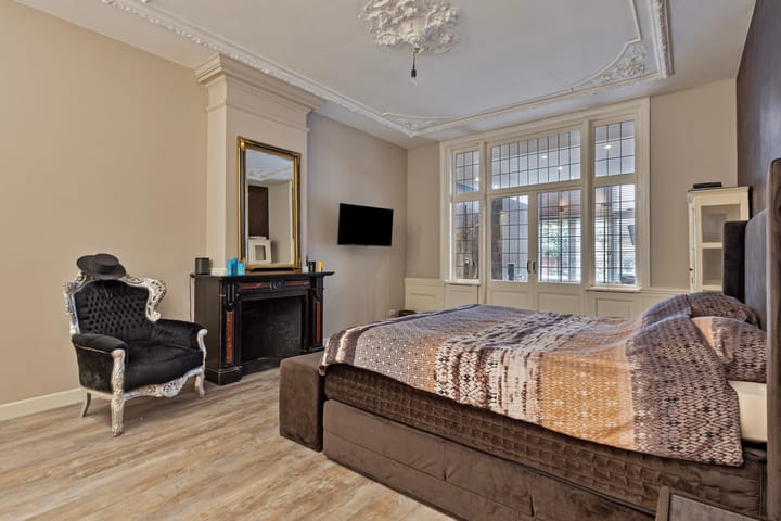 Foto 13 van Madoerastraat 18-A