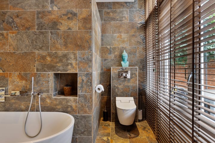 Foto 15 van Madoerastraat 18-A