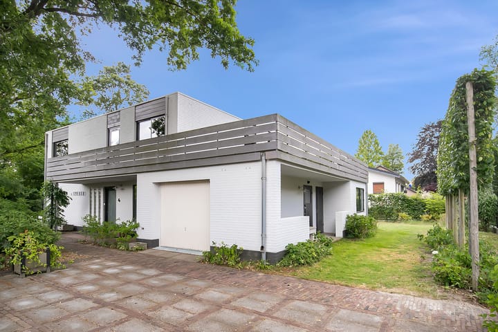 Foto 6 van Dennenlaan 4