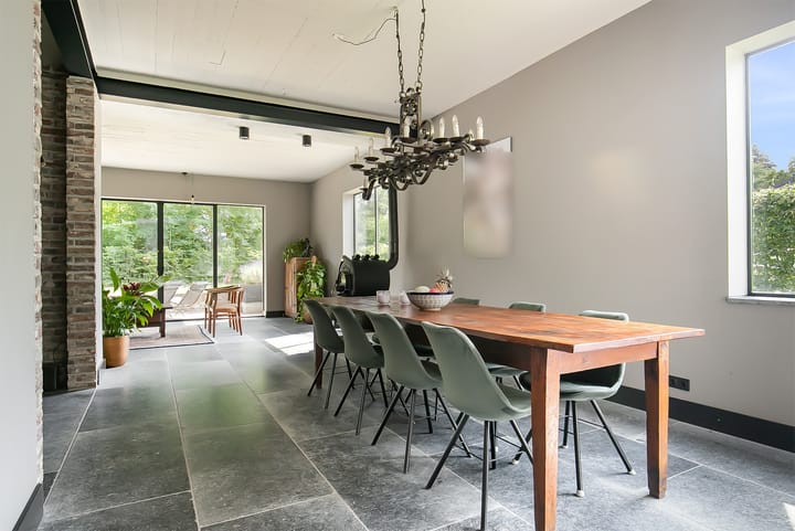 Foto 15 van Dennenlaan 4