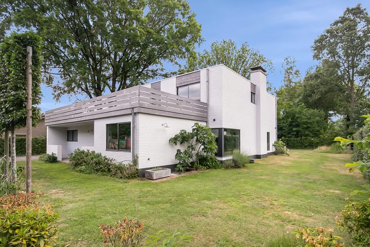 Foto 43 van Dennenlaan 4