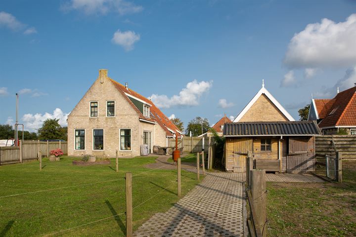 Bekijk foto 3 van Landerum 12