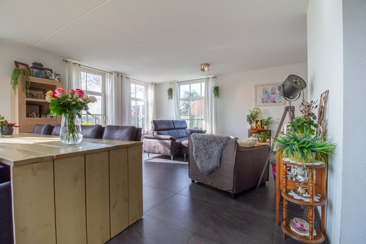 Foto 16 van Landerum 12