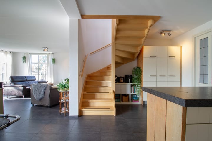 Foto 33 van Landerum 12