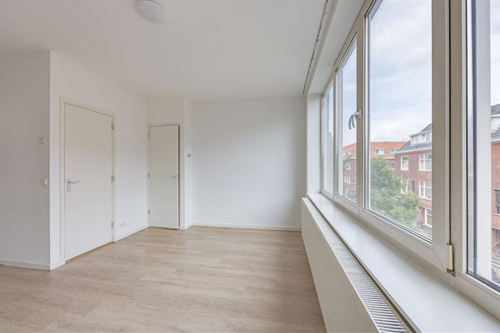 View photo 2 of Bonaventurastraat 59-A02