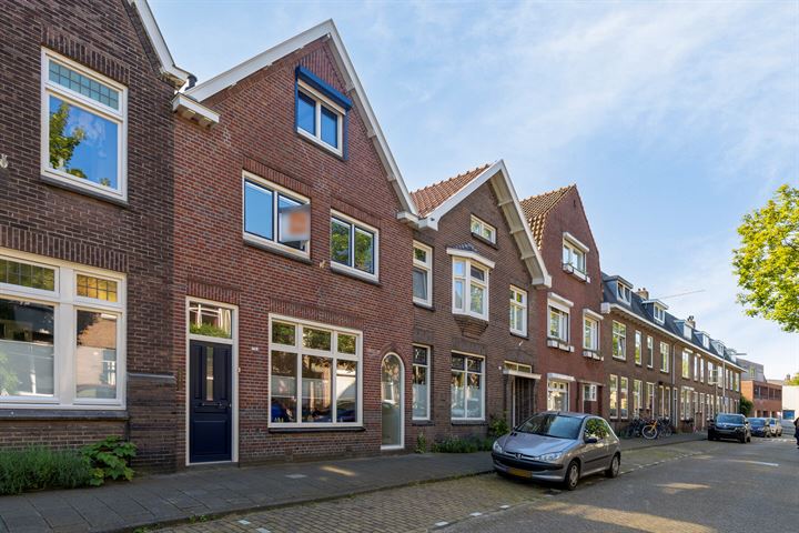 Bekijk foto 43 van Boerhaavestraat 72