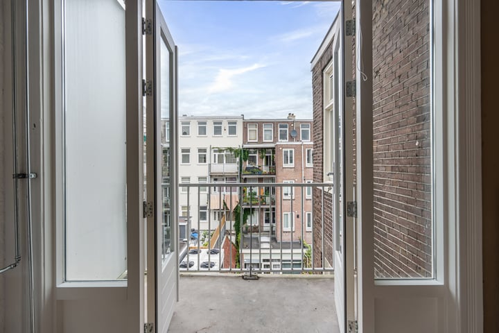 View photo 15 of Pretoriusstraat 94-3