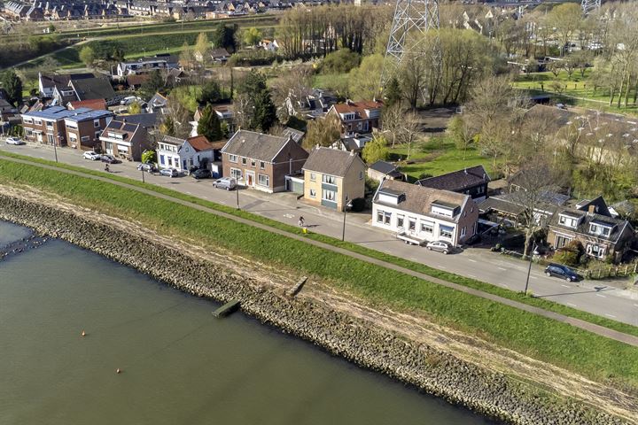 Bekijk foto 47 van Baanhoek 253