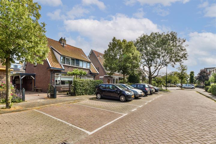 Bekijk foto 2 van Oostdorperweg 124