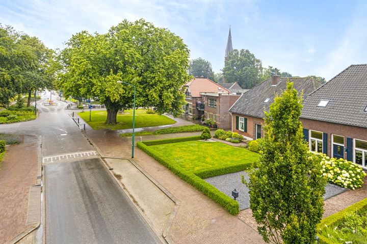 Bekijk foto 43 van Kapelstraat 16