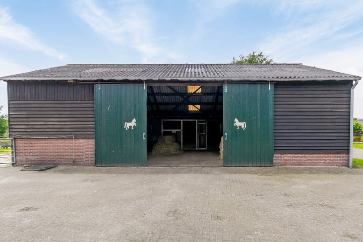 Photo 8 of Zuiderstraat 19