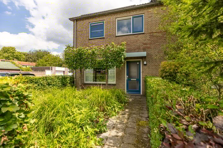 Bekijk foto 2 van Zwaluwenhof 10