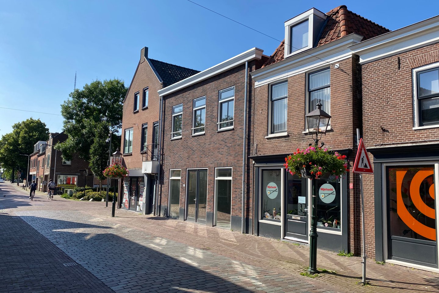 View photo 2 of Weidstraat 20