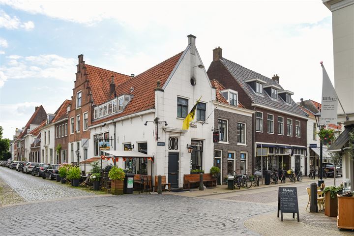 View photo 16 of Kloosterstraat 12