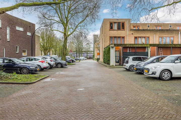 Bekijk foto 33 van Toon Verheystraat 175