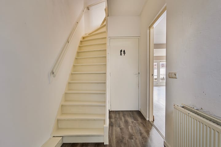 Foto 5 van Spoorstraat 49