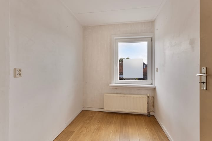 Foto 15 van Spoorstraat 49