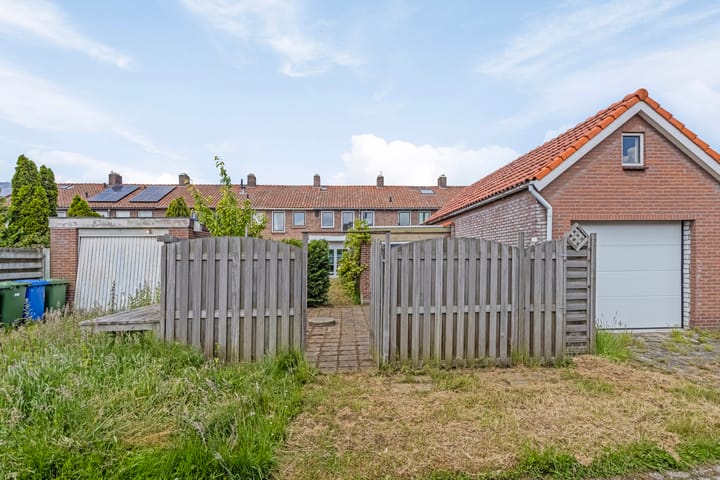 Foto 25 van Spoorstraat 49