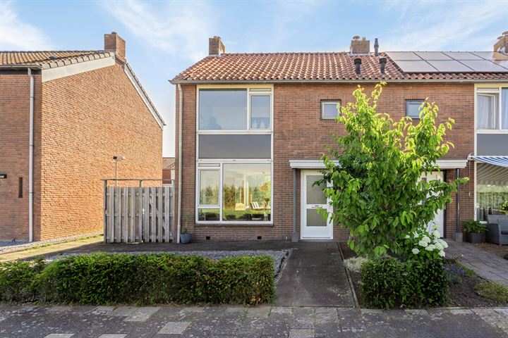 Bekijk foto 4 van Kornelis van Wijnenstraat 36