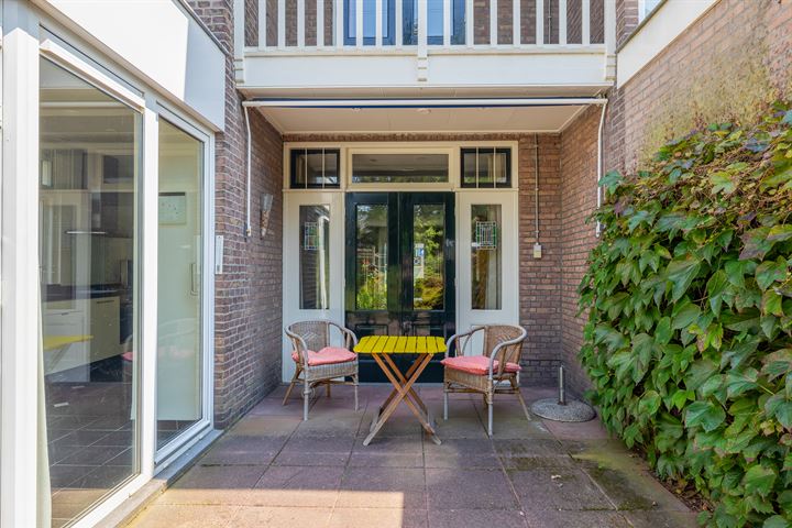 View photo 20 of Mr. van Coothstraat 56