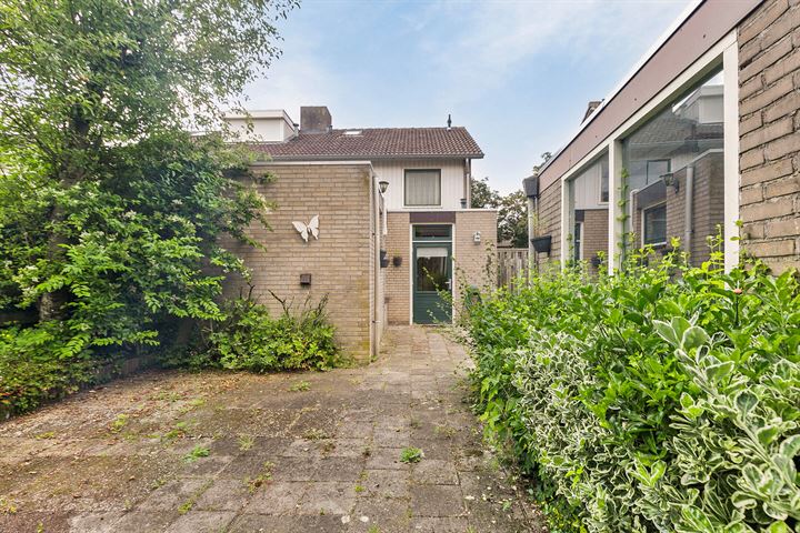 Bekijk foto 3 van Klaproosstraat 37