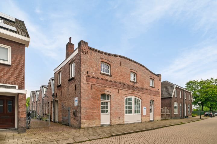 Foto 1 van Laarstraat 6