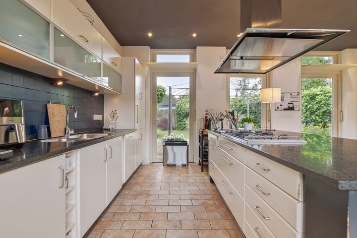 Foto 28 van Laarstraat 6