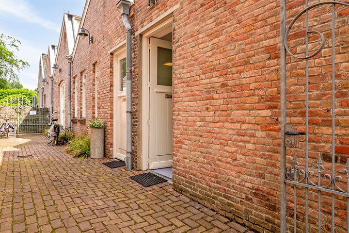 Bekijk foto 34 van Laarstraat 6