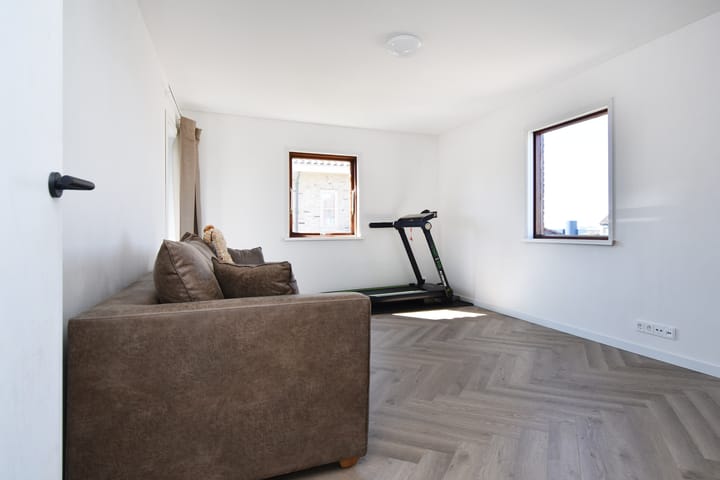 Foto 32 van Poeldijkseweg 43