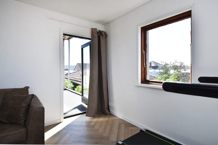 Foto 34 van Poeldijkseweg 43