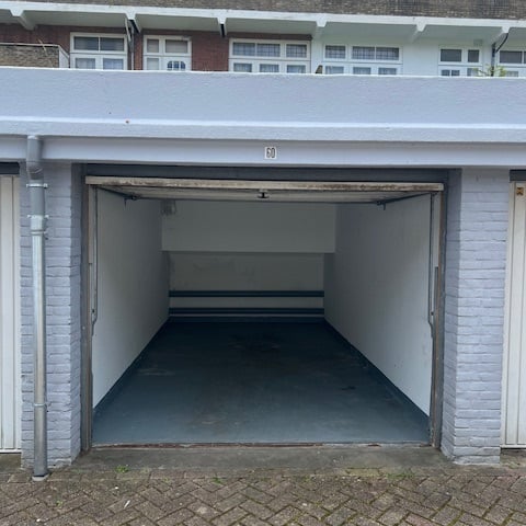 Bekijk foto 2 van Van Akenstraat 18-60